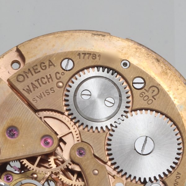 Wie alt ist meine Omega?